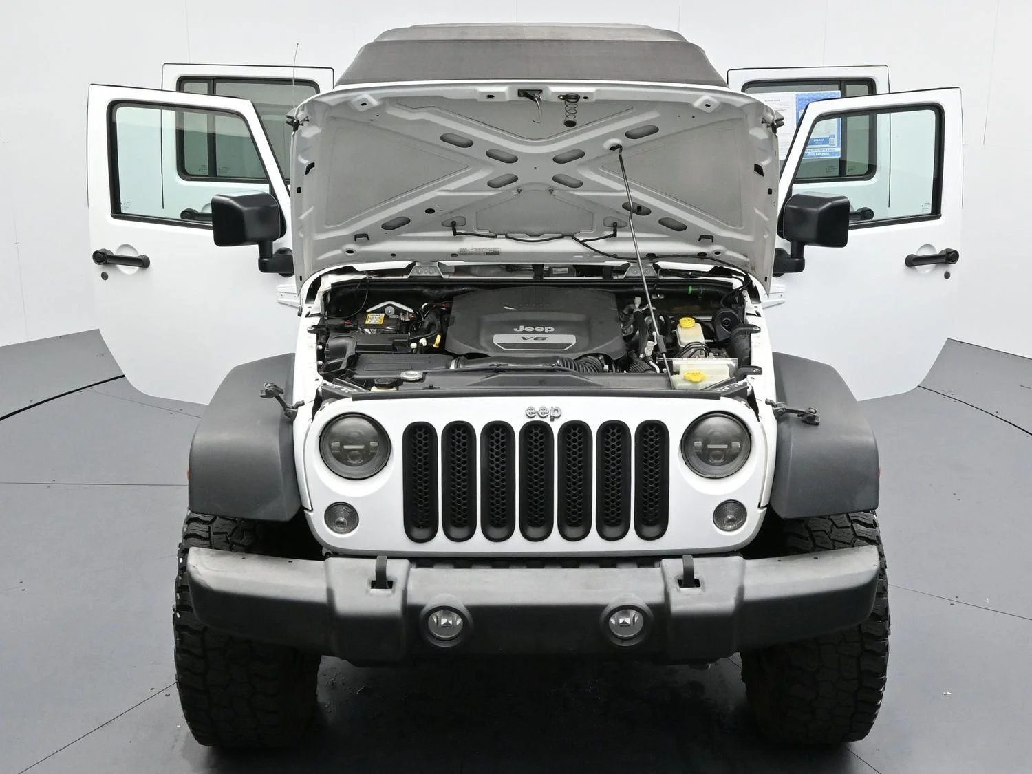 Used 2017 Bright White Clearcoat Jeep Sport image 39
