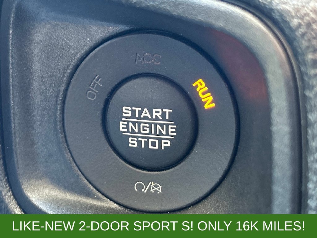 Used 2024 Black Jeep Sport S image 21