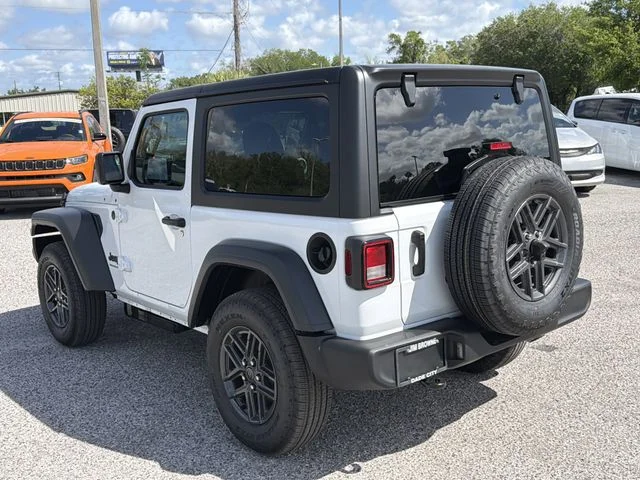 New 2026 Bright White Clear-Coat Exterior Paint Jeep Sport S image 6