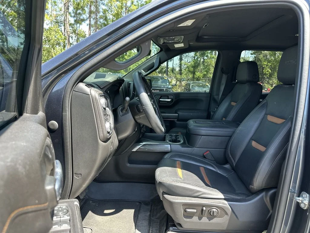 Used 2021 Dark Sky Metallic GMC AT4 image 10
