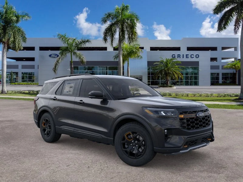 New 2026 Agate Black Metallic Ford Tremor® image 29