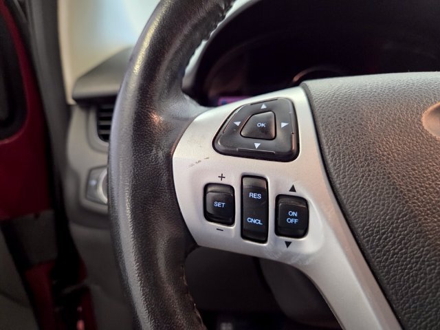 Used 2013 Red Ford SEL image 25