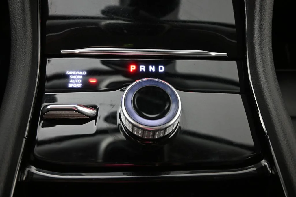 Used 2023 Black Jeep Limited image 34
