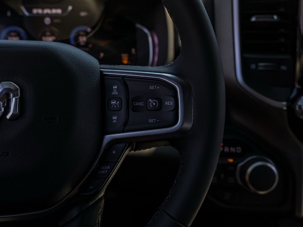 New 2026 Bright White Clear-Coat Exterior Paint RAM Big Horn Night Edition image 25