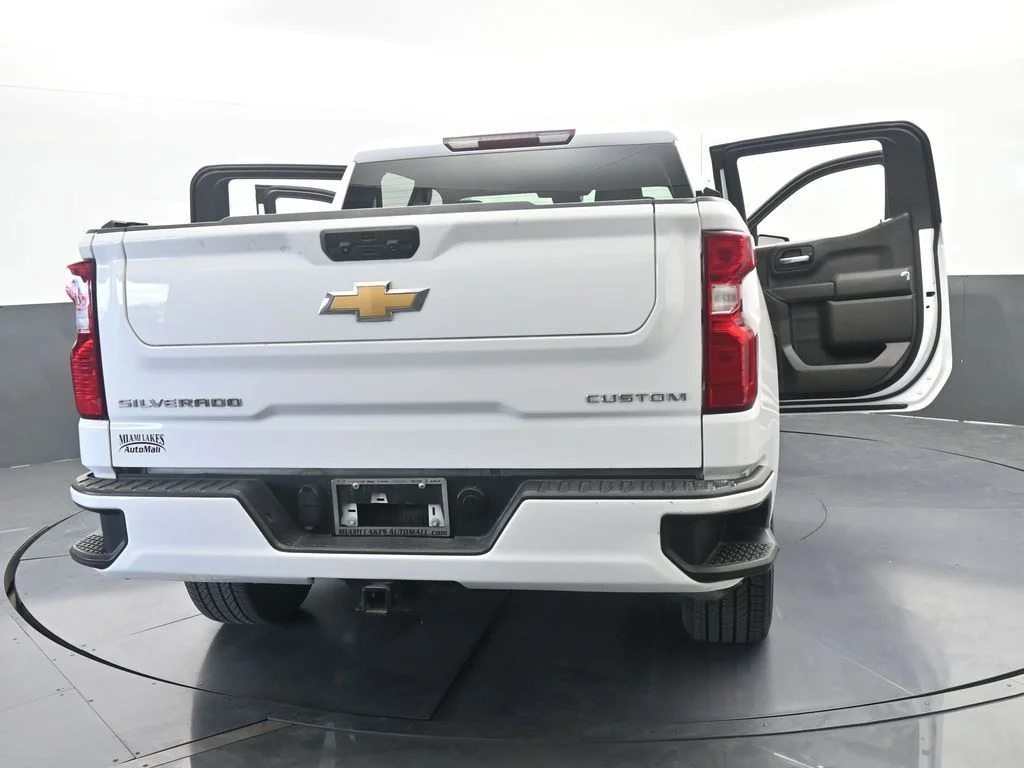 Used 2024 Summit White Chevrolet Custom image 78