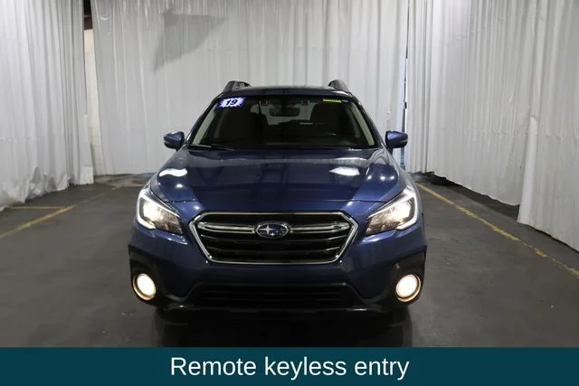 Used 2019 Abyss Blue Pearl Subaru 2.5i Premium image 7