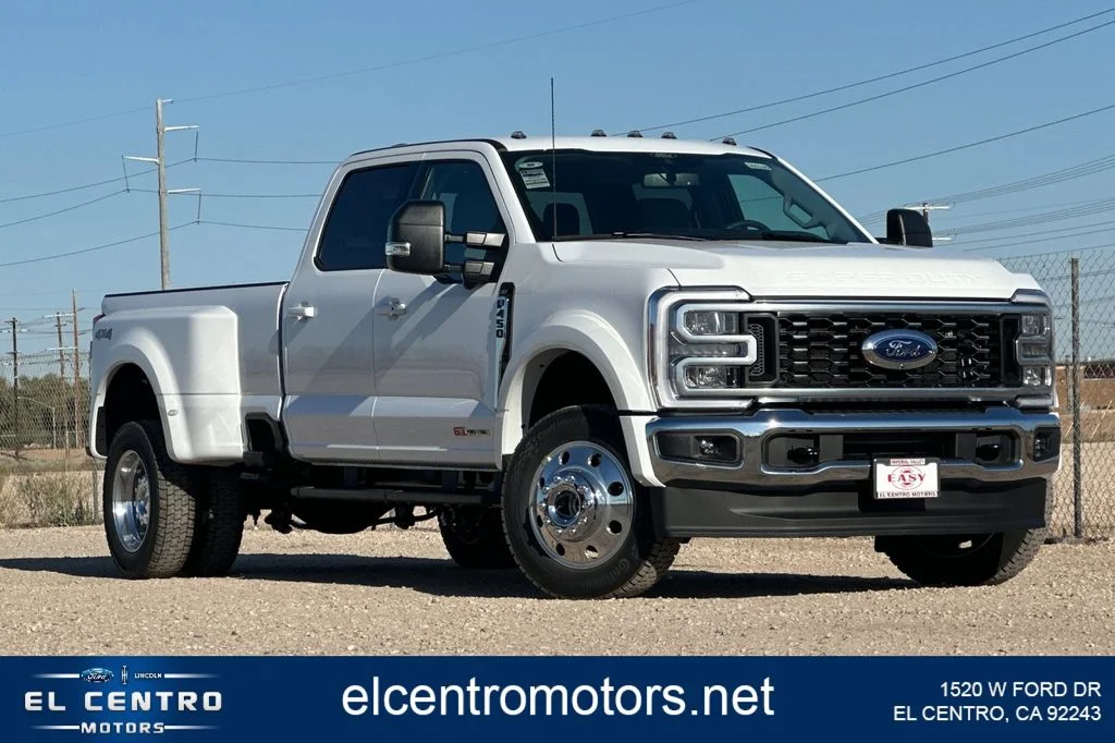 2026 Ford F-450 XLT 4x4 Crew Cab 8' Box DRW's photo