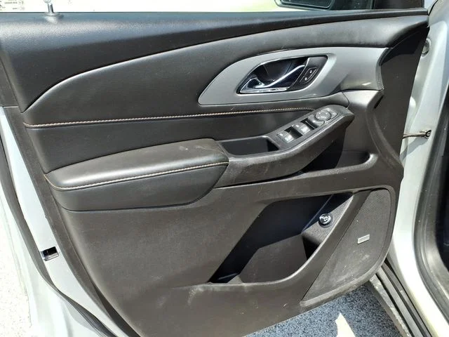 Used 2021 Silver Chevrolet RS image 14