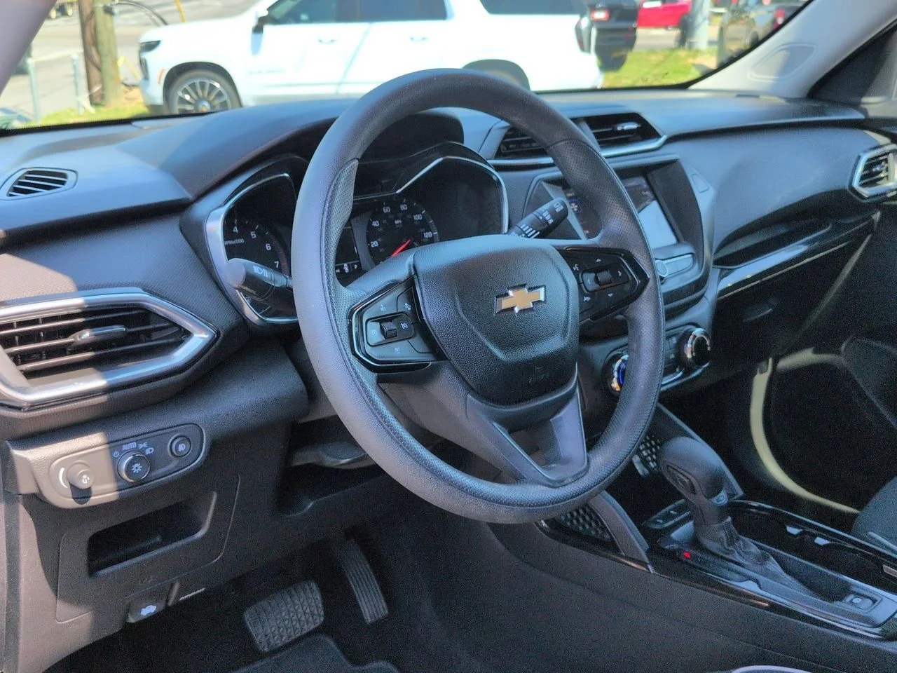 Used 2023 Mosaic Black Metallic Chevrolet LT image 10