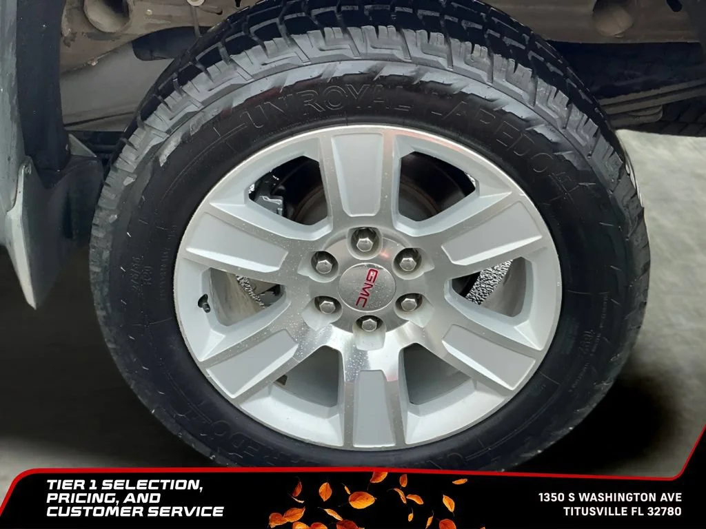 Used 2015 EMERALD GREEN METALLIC GMC SLT image 22