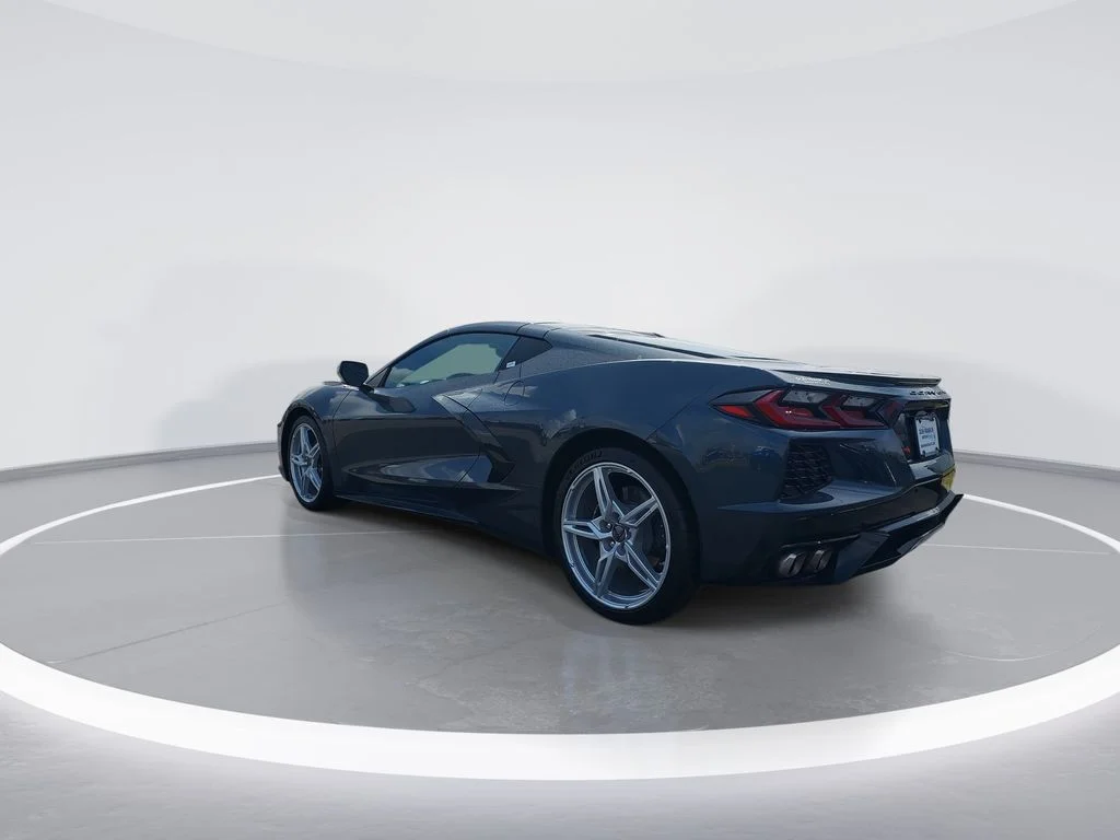 Used 2020 Gray Chevrolet Stingray image 6