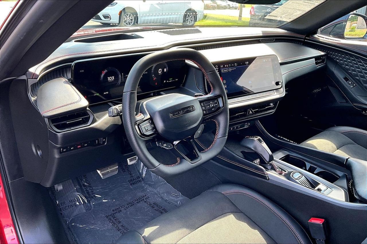 2025 Dodge Charger Daytona Scat Pack - Photo 18