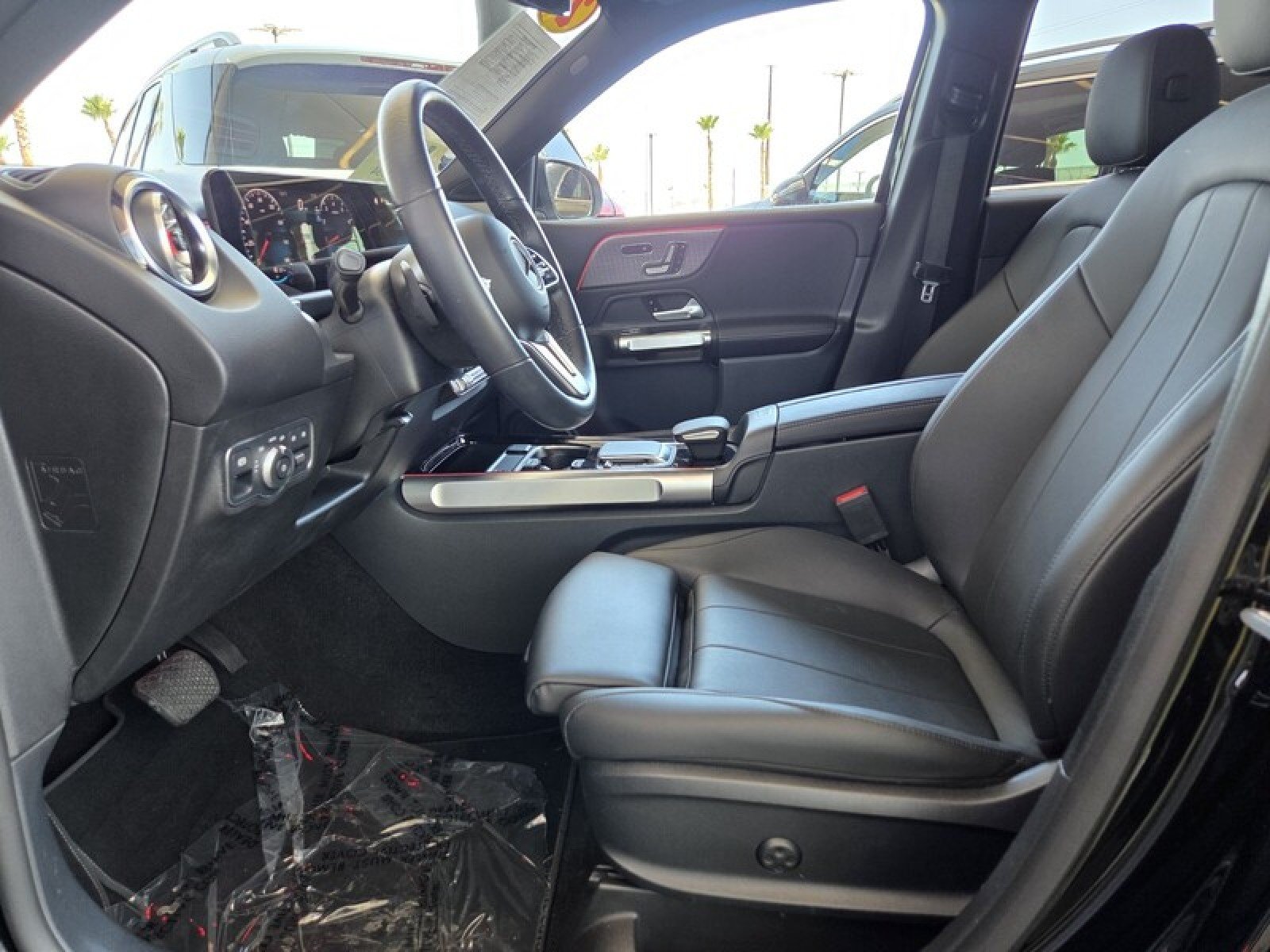 Certified Used 2023 Night Black Mercedes-Benz GLB 250 image 13