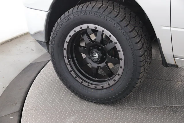 Used 2019 Silver Ram Tradesman image 15