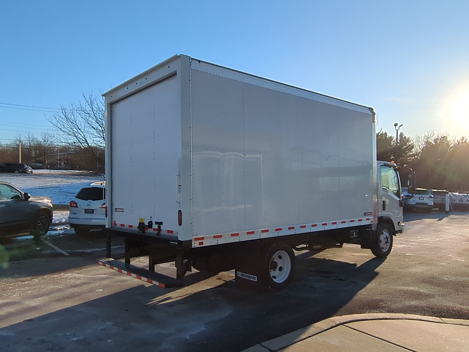 New 2024 Arc White Chevrolet  image 41