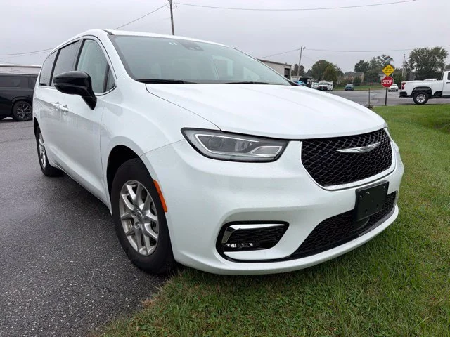 2024 Chrysler Pacifica