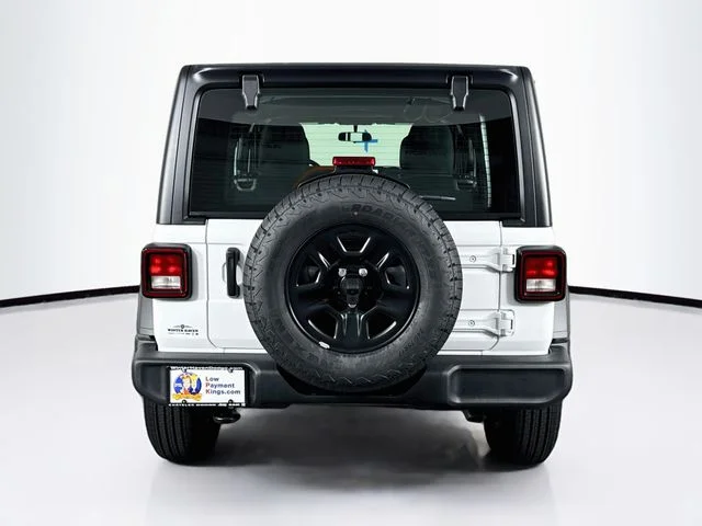 New 2026 Bright White Clear-Coat Exterior Paint Jeep Sport S image 6
