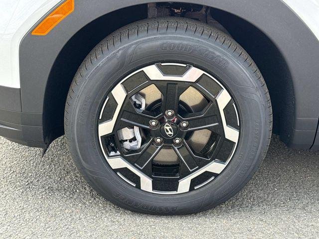 New 2026 White Hyundai SEL AWD image 11