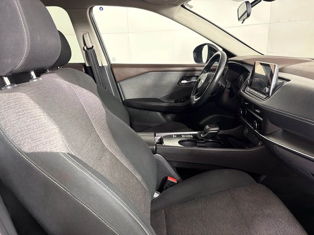 Used 2023 Black Nissan SV image 14