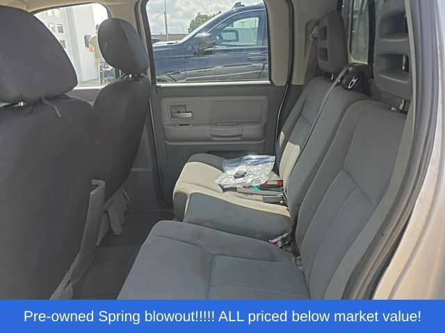 Used 2006 Silver Dodge SLT image 10