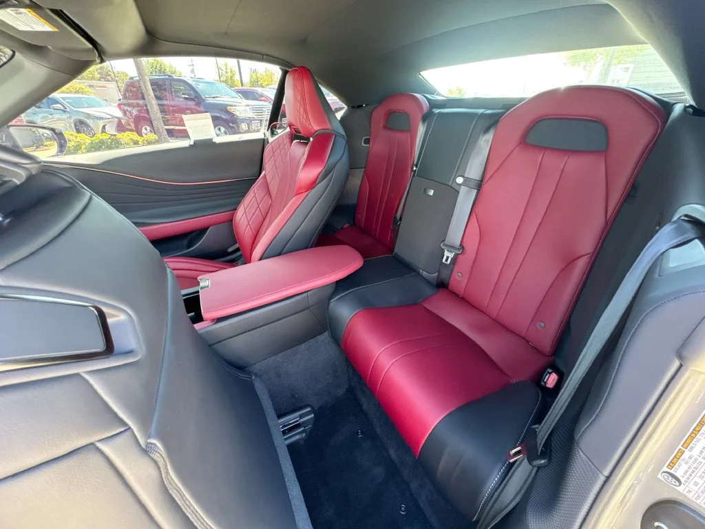 Used 2024 Silver Lexus 500 image 30