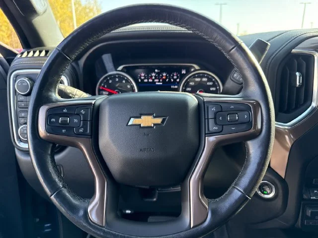 Used 2020 NORTHSKY BLUE METALLIC Chevrolet High Country image 18