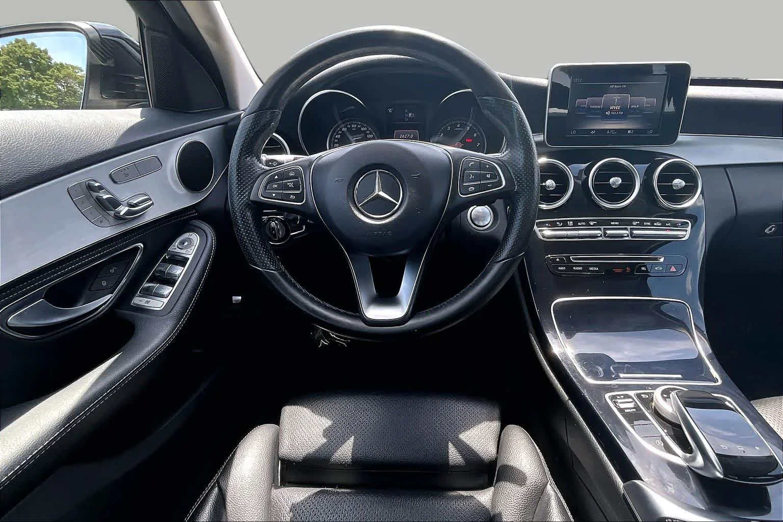 Used 2015 Obsidian Black Metallic Mercedes-Benz C 300 image 10