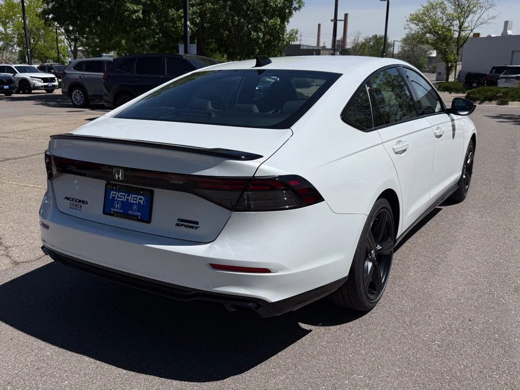 New 2026 Platinum White Pearl Honda Sport-L image 5