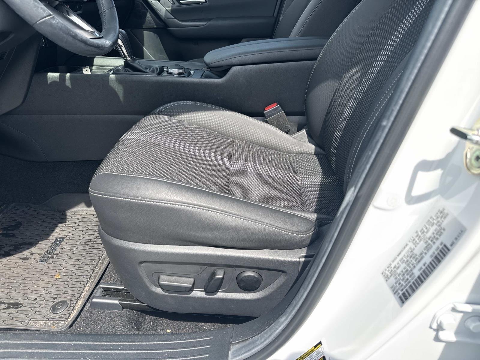Used 2024 Wind Chill Pearl Mazda 2.5 S Premium Package image 16