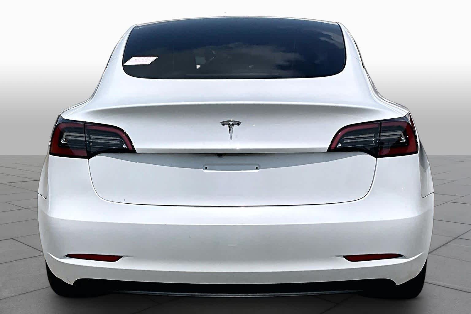 Used 2023 Pearl White Multi-Coat Tesla  image 4