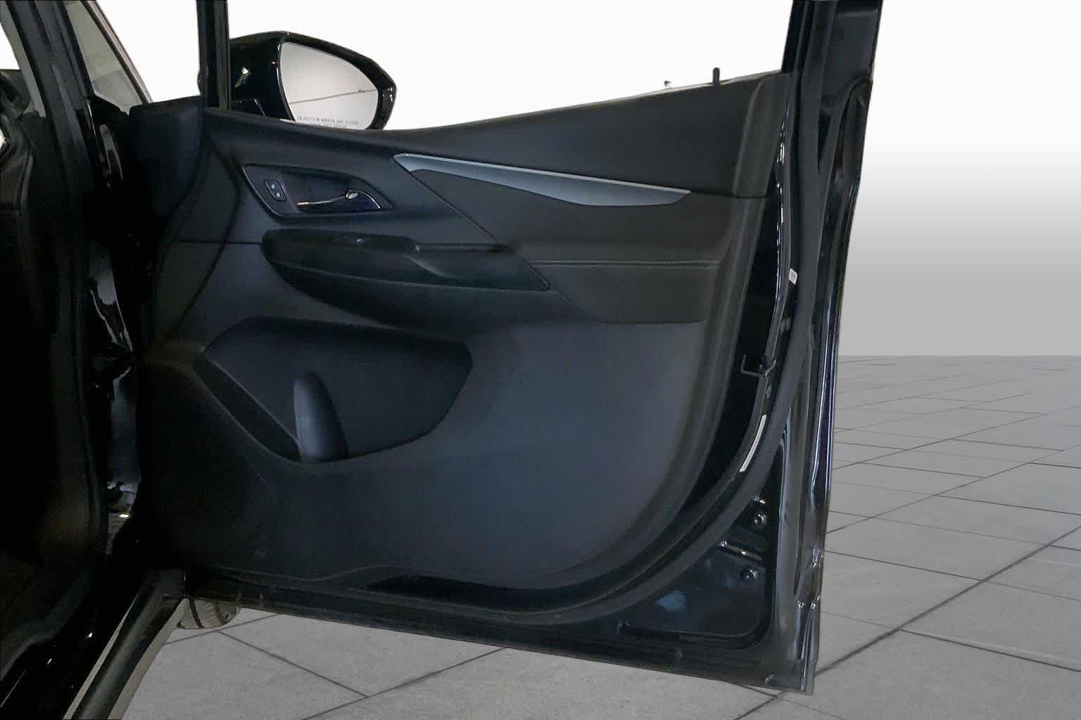 Used 2023 Mosaic Black Metallic Chevrolet 1LT image 21