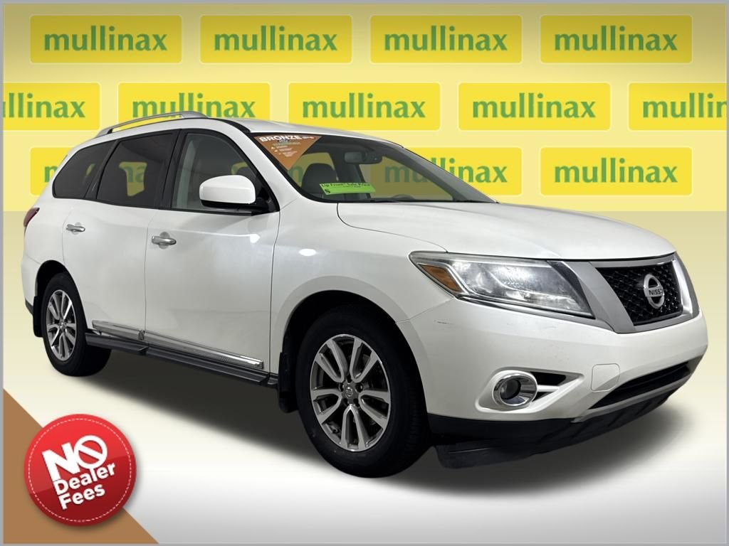 2015 Nissan Pathfinder SL