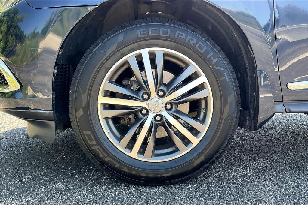 Used 2017 Blue INFINITI Base image 8