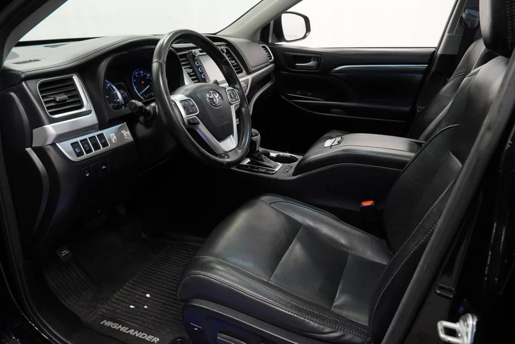 Used 2018 Black Toyota Limited image 9