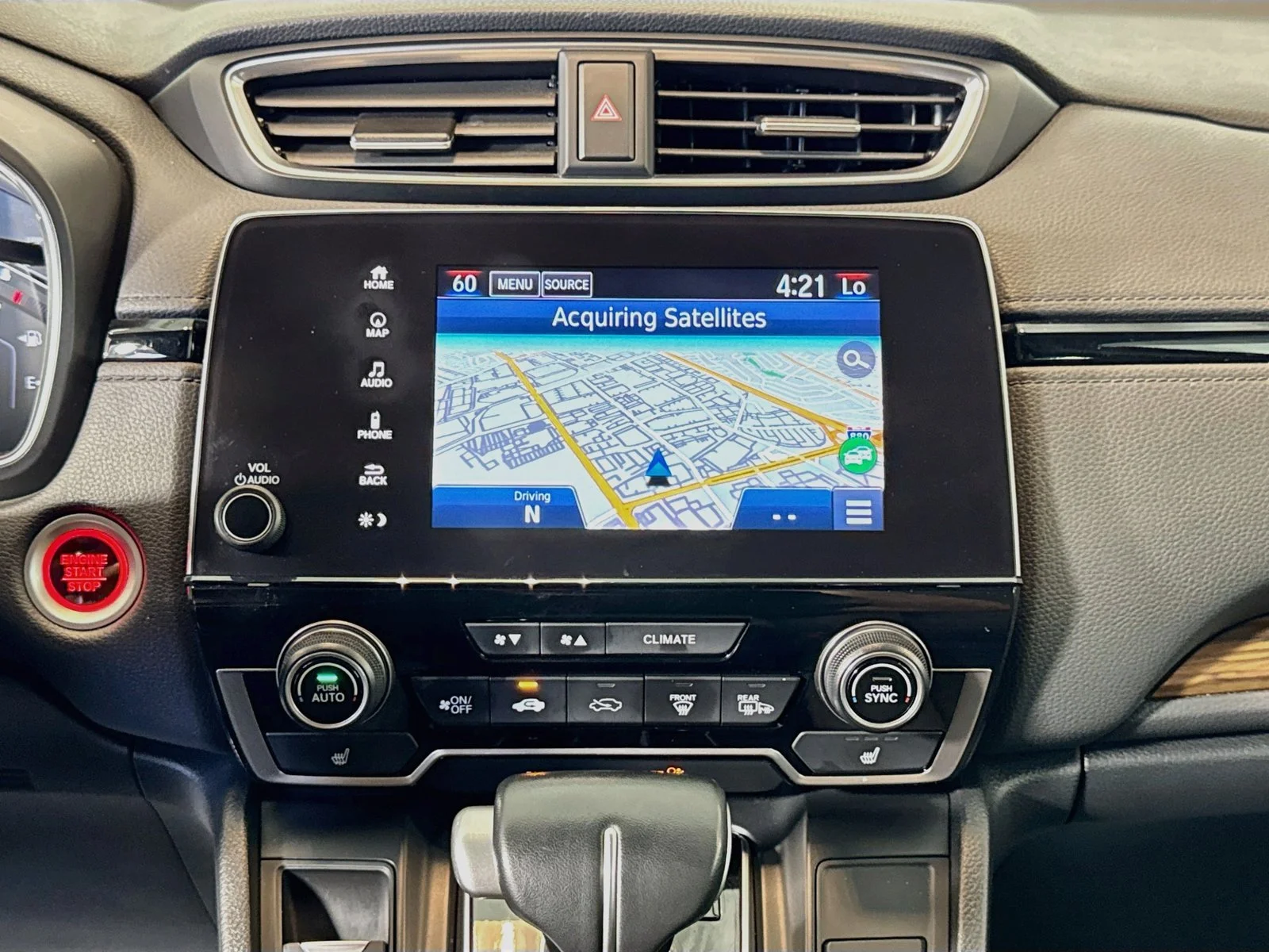Used 2018 Obsidian Blue Pearl Honda Touring image 13