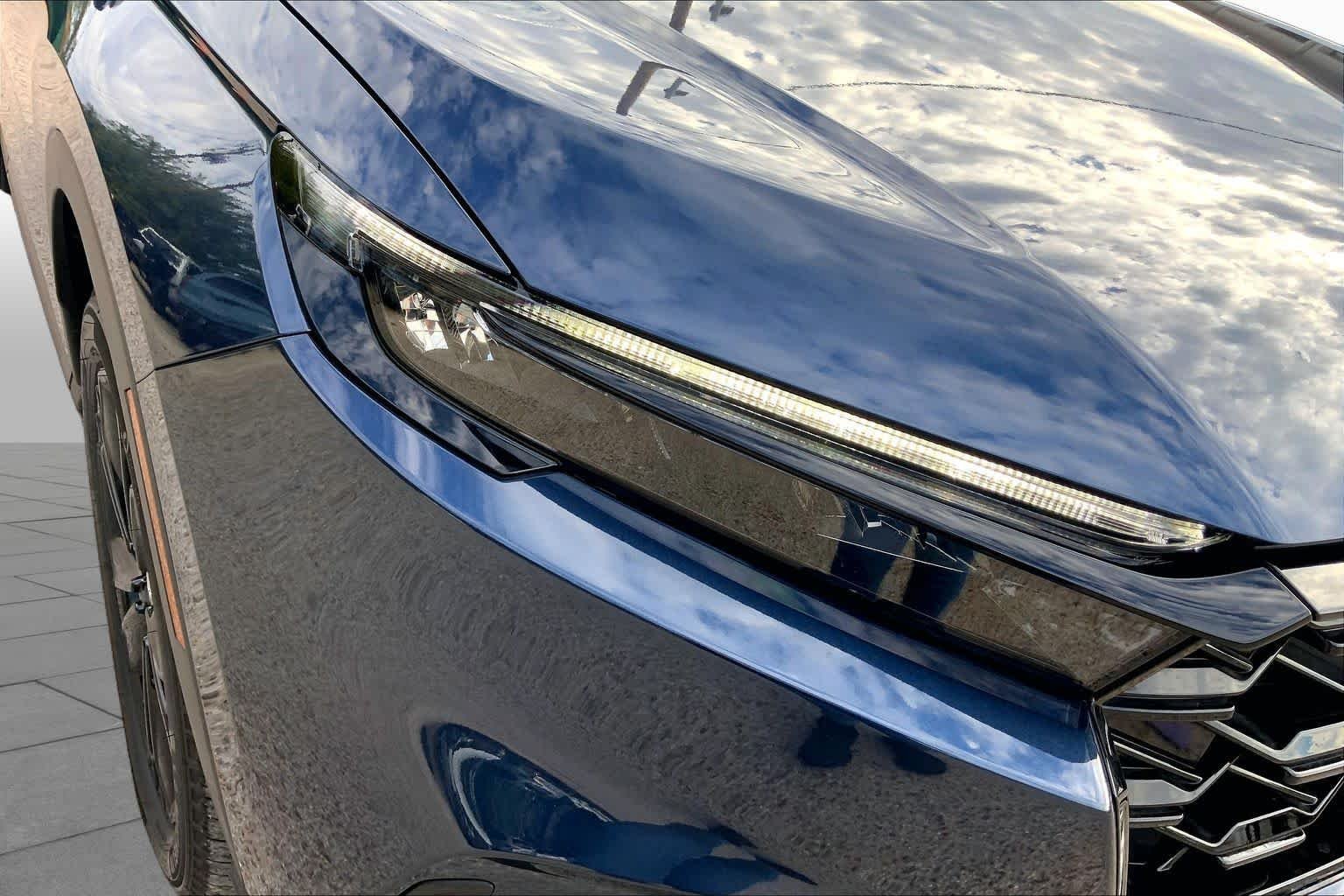 Used 2026 Canyon River Blue Metallic Honda Sport Touring image 27