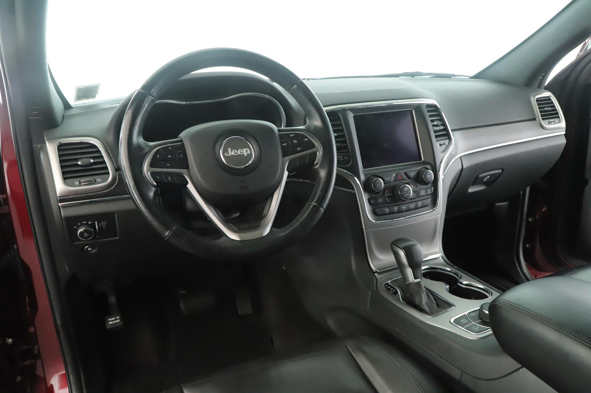 Used 2018 Jeep Grand Cherokee Limited with VIN 1C4RJFBG5JC363508 for sale in Amityville, NY