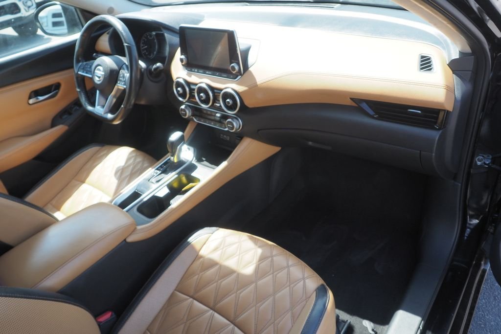 Used 2023 Black Nissan SV image 22