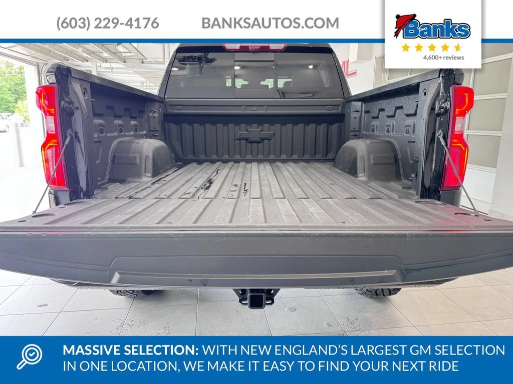 Certified Used 2025 Black Chevrolet ZR2 image 7