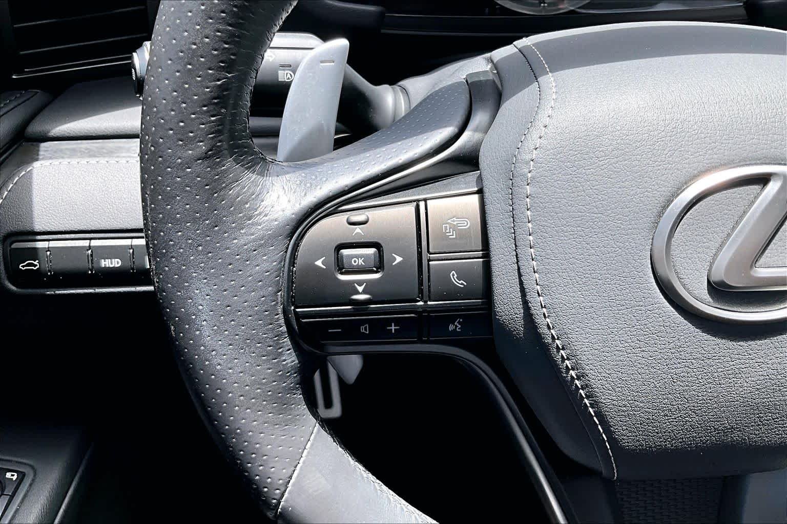 Used 2021 Obsidian Lexus  image 22