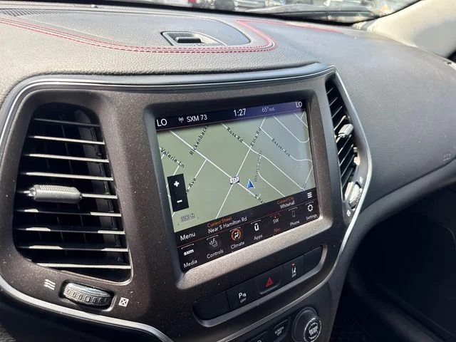 Used 2021 Green Jeep Trailhawk image 22