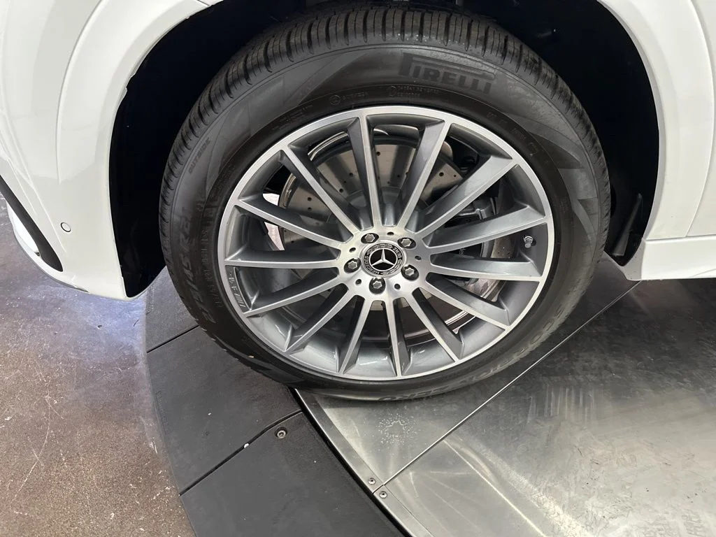 Used 2026 White Mercedes-Benz GLE 450 image 33