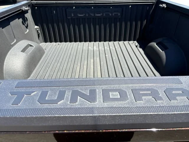 Certified Used 2025  Toyota Limited image 19