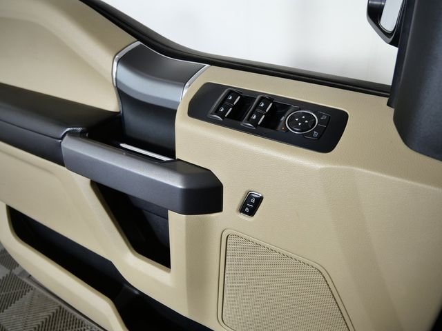 Used 2015  Ford XLT image 28