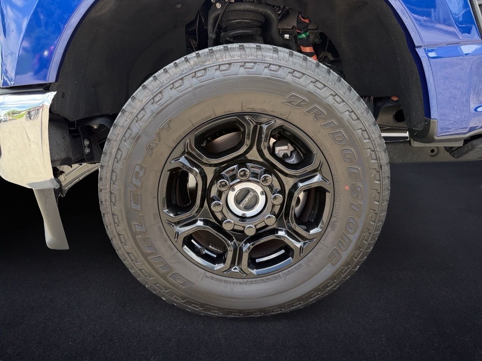 Used 2026 Blue Metallic Ford Lariat image 10