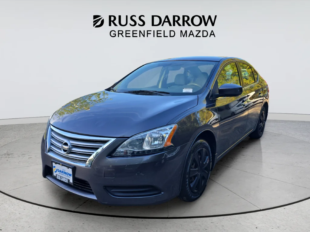 Used 2014 Gray Nissan SV image 1