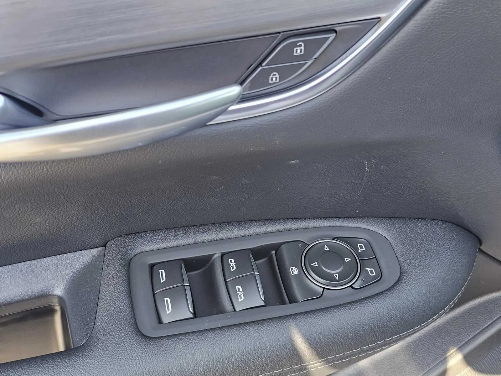 2026 Cadillac XT5 Luxury - Photo 12