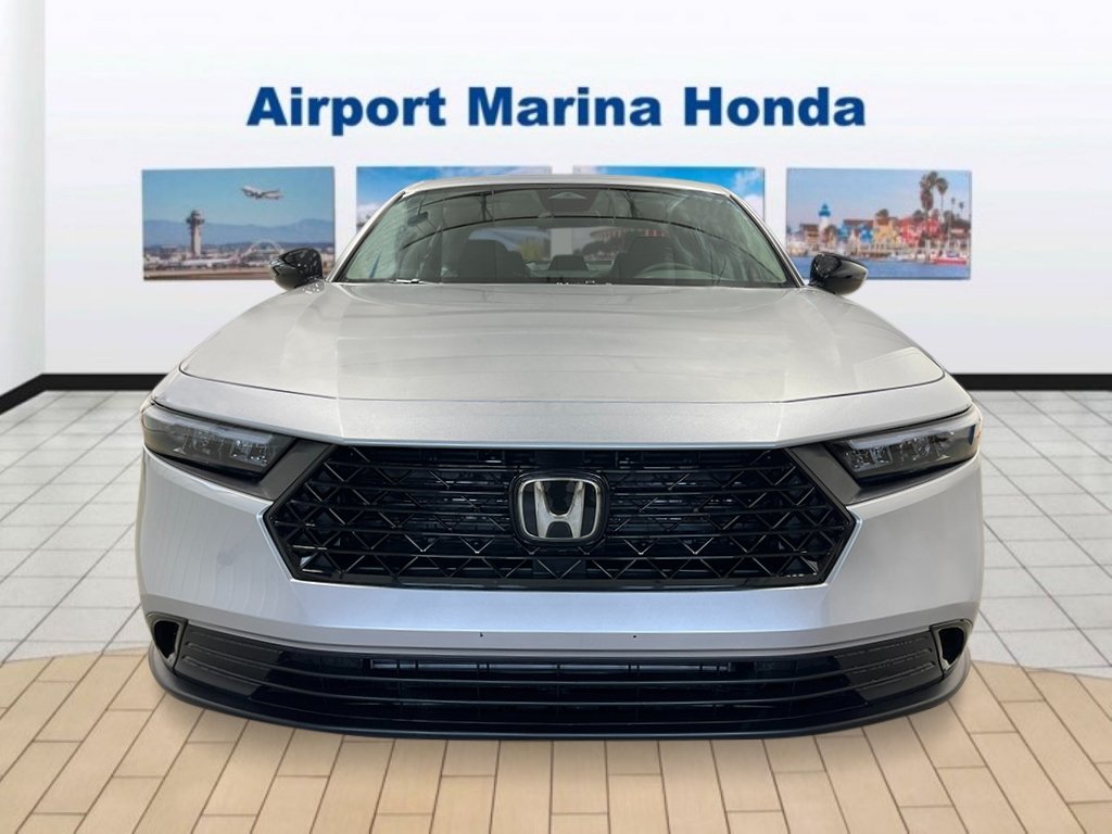 New 2026 Solar Silver Metallic Honda SE image 9