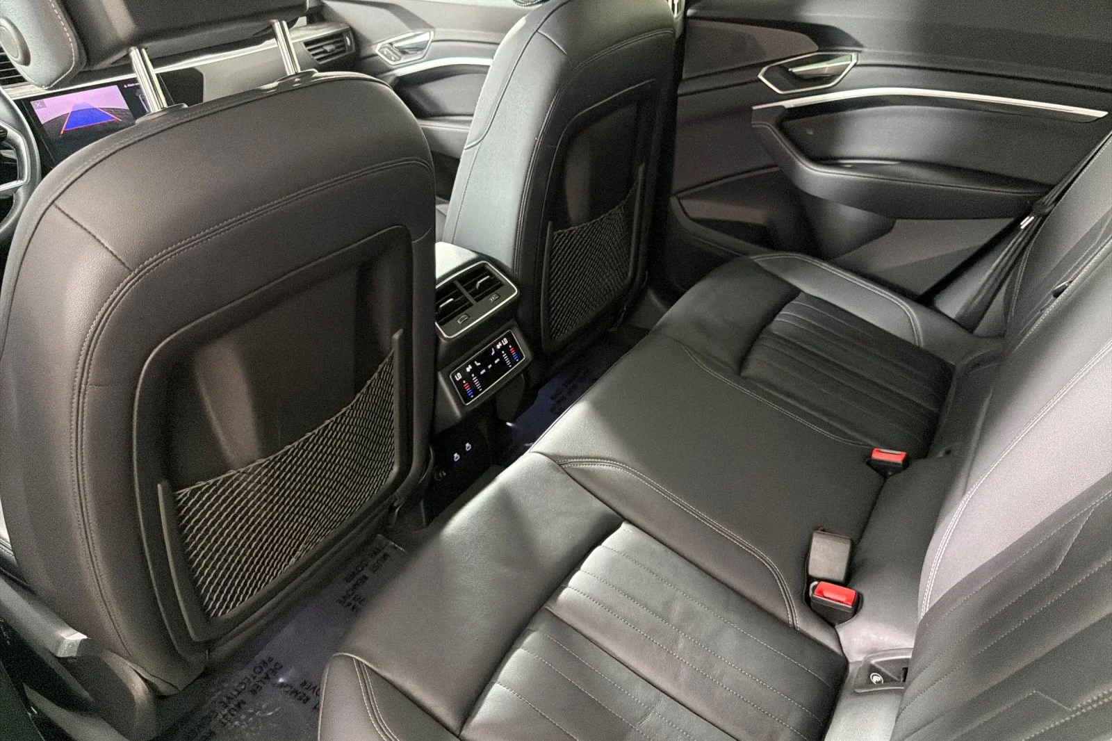 Used 2024 Manhattan Gray Metallic Audi Premium quattro image 11