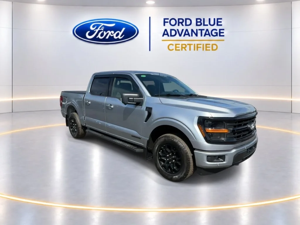Certified Used 2024 Iconic Silver Metallic Ford XLT image 3
